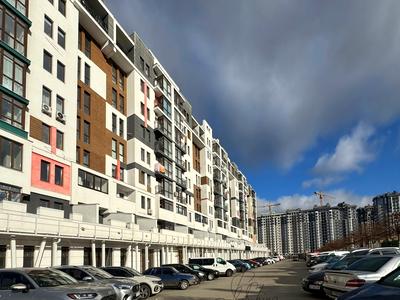 квартира за адресою Амосова вул., 4
