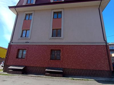 комерційна за адресою Рівне, вул. Пересопницька, 170