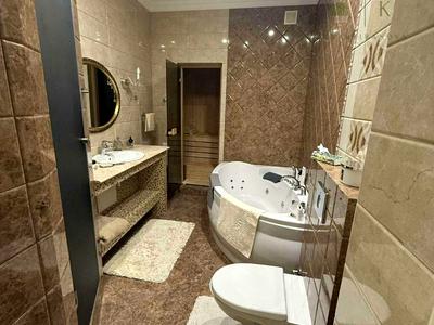 квартира за адресою Літературна вул., 1а