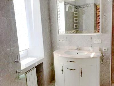 квартира за адресою Заньковецької вул., 6