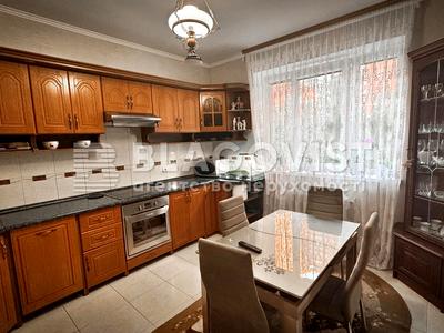 квартира за адресою Анни Ахматової вул., 13-Г