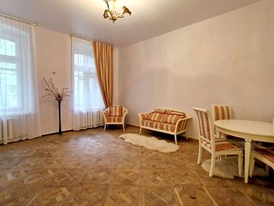квартира за адресою Артилерійська вул., 2/1