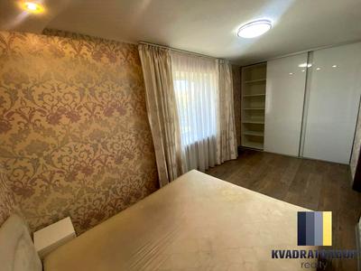 квартира за адресою Гетьмана Петра Дорошенка вул. (Генерала Грушевого), 54
