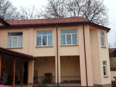 комерційна за адресою Капеланська вул. (Нікітіна), 5