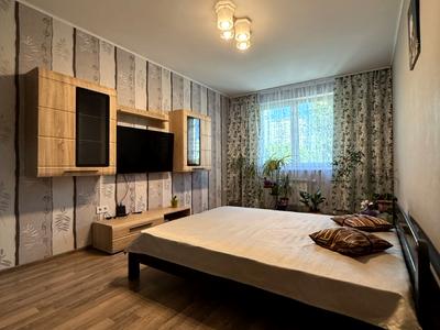 квартира за адресою Патріарха Мстислава Скрипника вул., 40