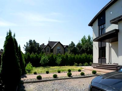 будинок за адресою провулок Троянд, 46