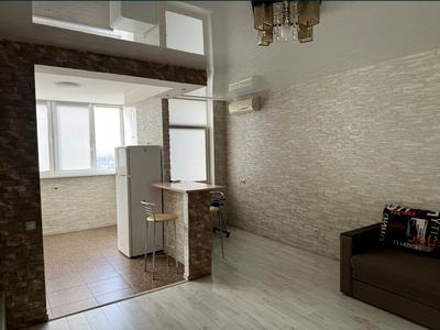 квартира за адресою Сім'ї Кульженків вул. (Петра Дегтяренка), 31-А