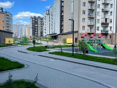 квартира за адресою Героїв Крут вул., 12