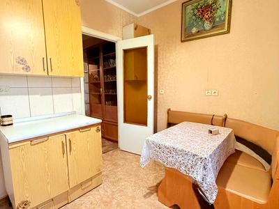 квартира по адресу Червоной Калины просп. (Владимира Маяковского), 40