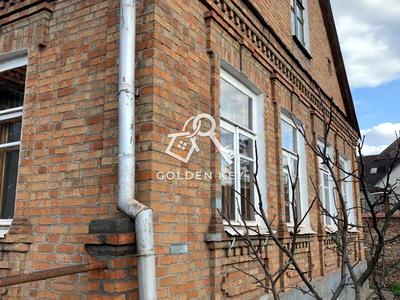 будинок за адресою Українська вул.
