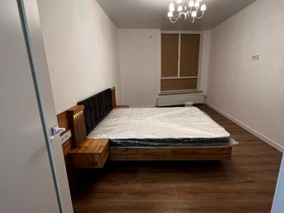 квартира по адресу Василия Сухомлинского ул., 36
