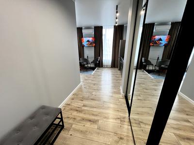 квартира за адресою Менделєєва вул., 19