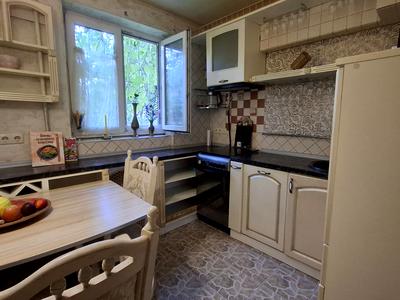 квартира за адресою Київ, Прирічна вул., 5