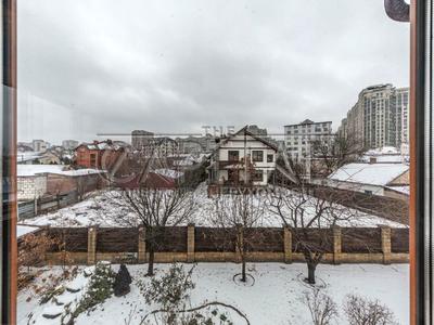 будинок за адресою Київ, Лугова вул.