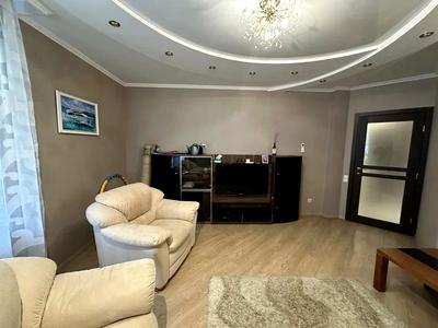 квартира за адресою Середньофонтанська вул., 19в