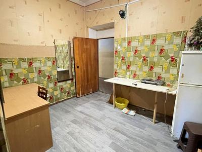 кімната за адресою Стовпова вул., 19
