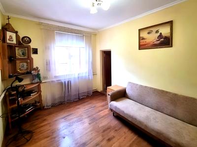 будинок за адресою Лялі Ратушної, 23