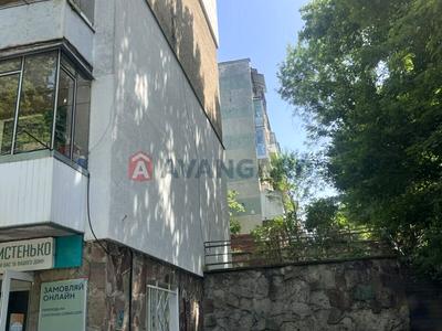 комерційна за адресою Енергетична вул., 18