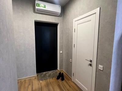 квартира за адресою зоряний бульвар, 1