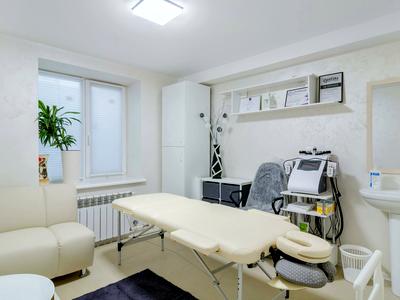 комерційна за адресою Новоместенская, 10