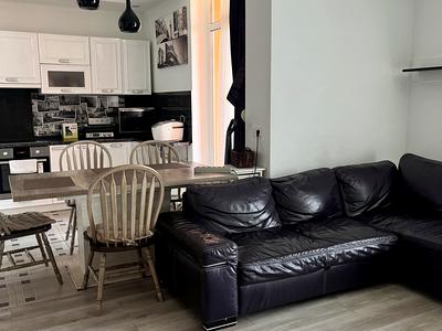 квартира за адресою Регенераторна вул., 4 к8