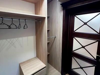 квартира за адресою Дніпровська набережна вул., 19