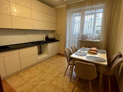 квартира за адресою Перемоги просп., 53б
