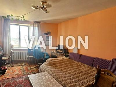 квартира за адресою Анни Ахматової вул., 45