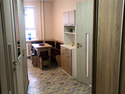 квартира за адресою Анни Ахматової вул., 5