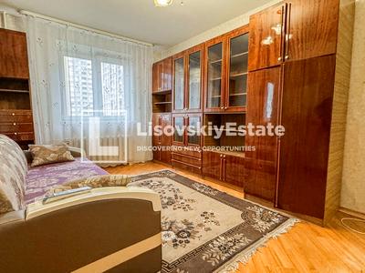 квартира за адресою Саперно-Слобідська вул., 8
