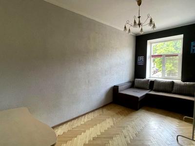 квартира за адресою Джерельна вул., 34