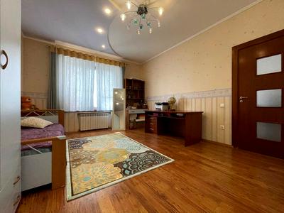 квартира за адресою Церковна вул. (Каліниченка), 21