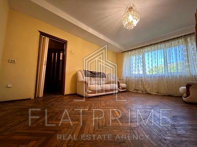 квартира за адресою Кирилівська вул. (Фрунзе), 131
