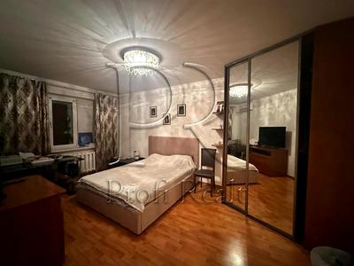 квартира по адресу Новаторов ул., 22-В