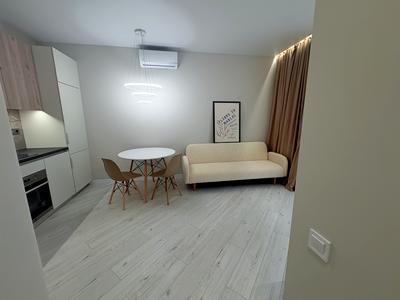 квартира за адресою Краснова вул., 3