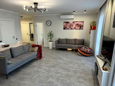 квартира за адресою Світлова, 42А