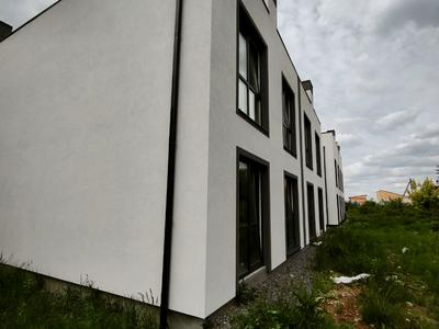 будинок за адресою Наварійська вул.
