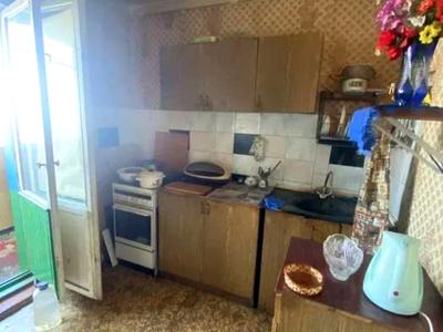 квартира за адресою Автозаводська вул., 77