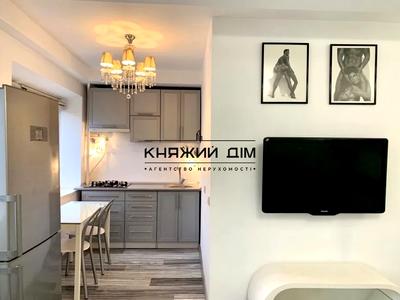 квартира по адресу Леси Украинки бульв., 9