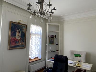 квартира по адресу Дерибасовская ул., 1