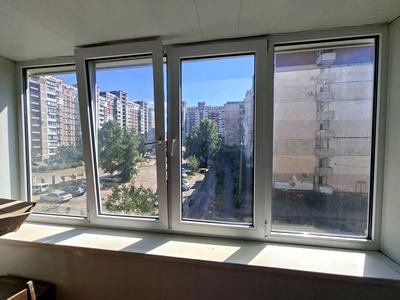 квартира по адресу Червоной Калины просп. (Владимира Маяковского), 81