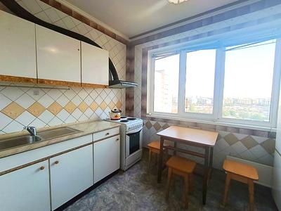 квартира за адресою Квітневий пров., 8