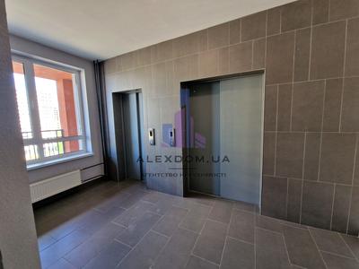 квартира за адресою Бровари, Василя Симоненка вул., 30