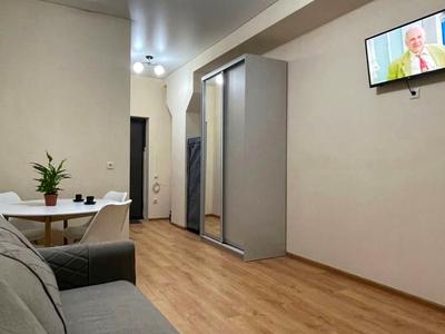 квартира по адресу Парижской Коммуны ул., 4