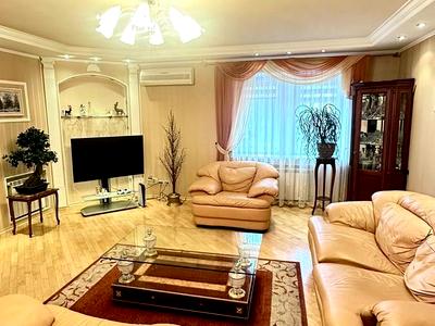 квартира за адресою Михайла Котельникова вул., 33