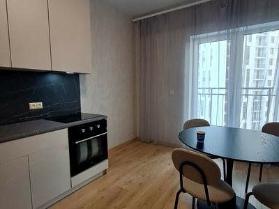 квартира за адресою Краснова вул., 1-В