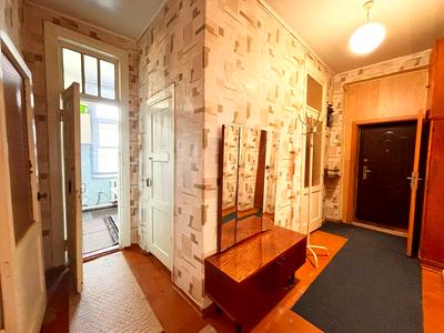 квартира по адресу Семафорная ул., 3