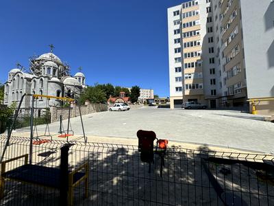 квартира за адресою Довженка вул., 32