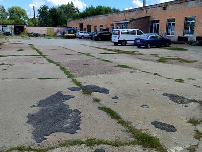комерційна за адресою Народного Руху вул. (Ціолковського), 28
