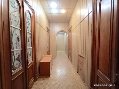 комерційна за адресою Грецька вул., 25